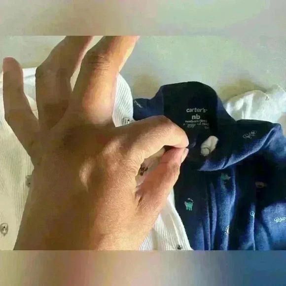 Carters play and sleep onesies - Picture 3 of 4